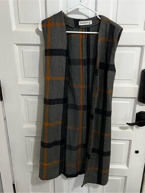 Laundry By Shelli Segal Gray Plaid Open-Front Vest with Orange Stripe